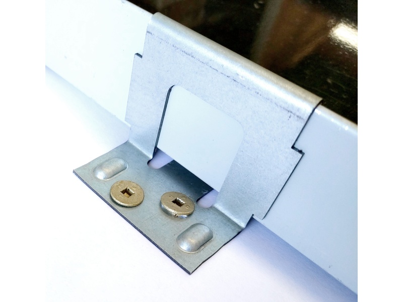 ULTRA LOW PANCAKE HEAD SCREWS 5.2 X 30MM - Image 3