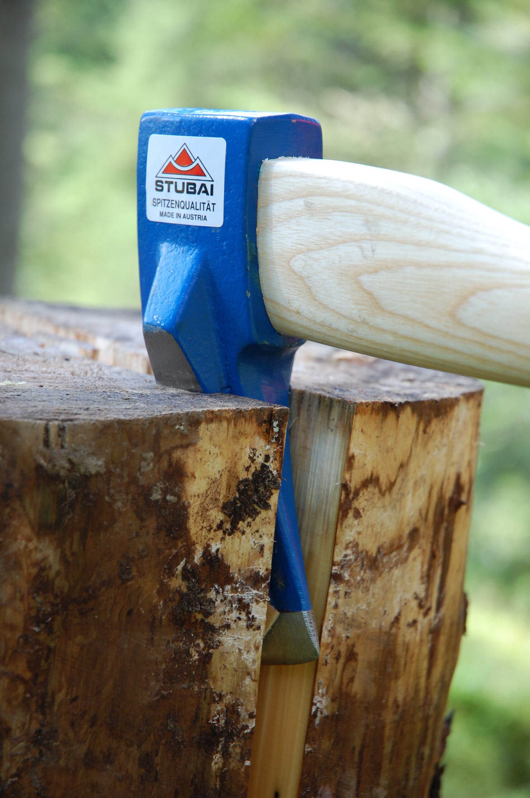 STUBAI SUPER SPLITTING AXE WITH HANDLE - Image 2
