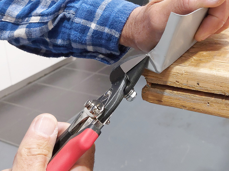 BESSEY OFFSET CUTTING SNIPS "MINI" - Image 4