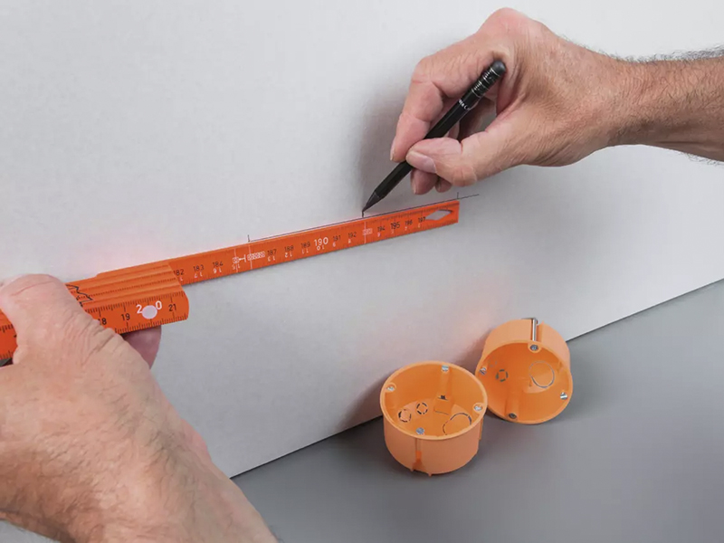 KWB LONG LIFE ELECTRICIAN RULER 2M - Image 3