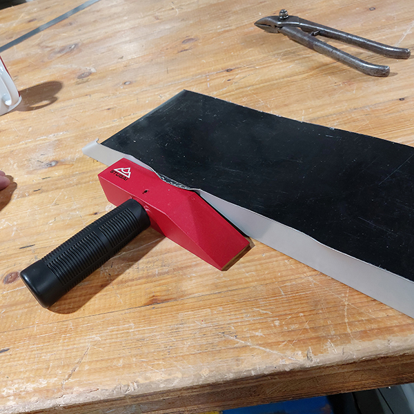 STUBAI SEAMING ANVIL WITH VULCANISED RUBBER SURFACE - Image 3