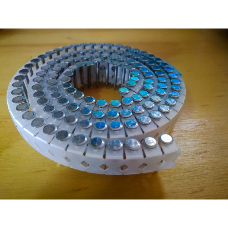DEAL: PASLODE LCP 45 and 10 BOXES OF COIL NAILS - Image 3