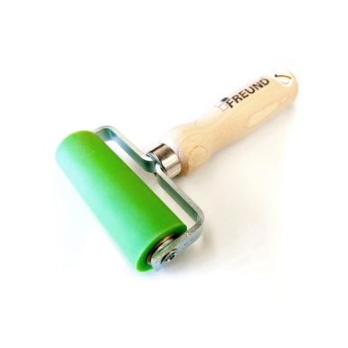 FREUND SILICONE PRESSURE ROLLER BRACKETED ON BOTH SIDES